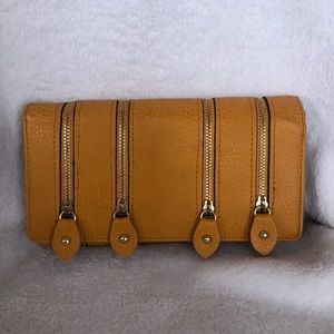 Awesome Vintage Yellow Wallet with Zippers